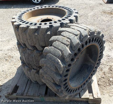 solidflex skid steer tires